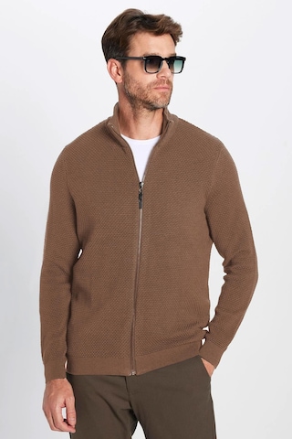 Tudors Erkek Slim Fit Dar Kesim Desenli Yarım Balıkçı Yaka Fermuarlı Kahve Hırka-32614 Kahve Kahverengi
