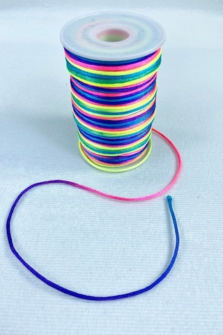 FdayAksesuar 5 Metre Ip Floş Saten Ip Kurdele Ipi Kolye Bileklik Ipi Gökkuşağı Tonları Rengarek 5 Metre Ip FRDY14320