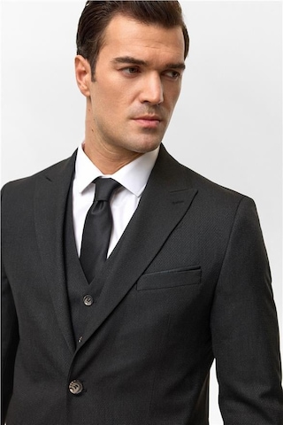 Siyah Slim Desenli Sivri Yaka 6 Drop Yelekli Takım Elbise Siyah