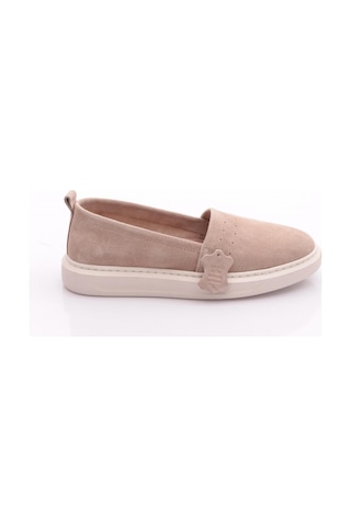 Dgn P63 Kadin İnce Taban Comfort Ayakkabi Bej Süet