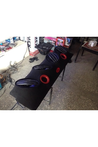 Ford Focus 1 hatcback 4 lü oval hoparlörlü Pandizot Polyesterli Kabartmalı Portlu