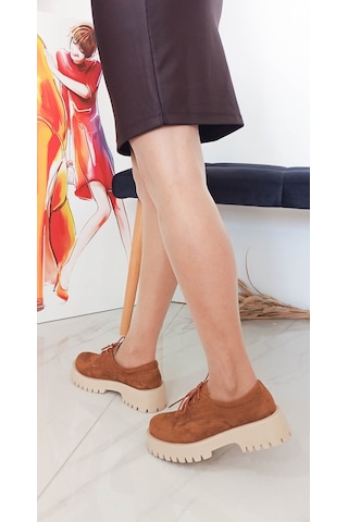 Taba Renk Süet Bağcıklı Kalın Taban Kadın Loafer Ayakkabı 001