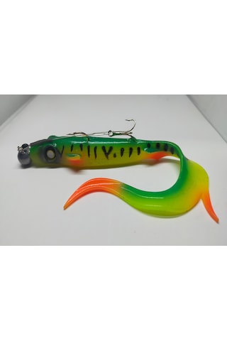 Shock Tail 19 Cm Üçlü İğne No:6 Çelik Tel Modifiyeli Hazır Zokalı Silikon Yem 26 Gr