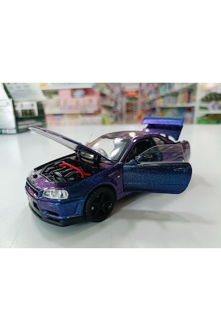 Skyline 1:24 Ölçekli Model Araba Hayallerinizdeki Arabayı Küçültün