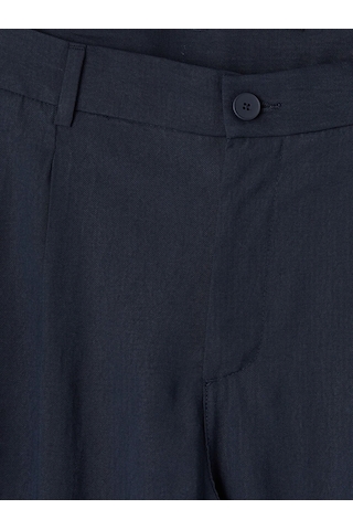 Lc Waikiki Lacivert Regular Fit Gabardin Erkek Pileli Pantolon