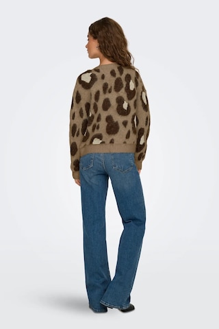 Only Kadın Onledelıe V Yaka Desenli Yün Hırka 15353090 Kahverengi Kahverengi