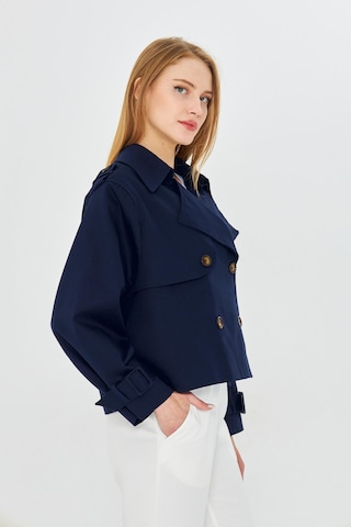 Pastelastore %100 Pamuk Gabardin Astarlı Oversize Geniş Kalıp Kadın Crop Kısa Trençkot 1122 Lacivert