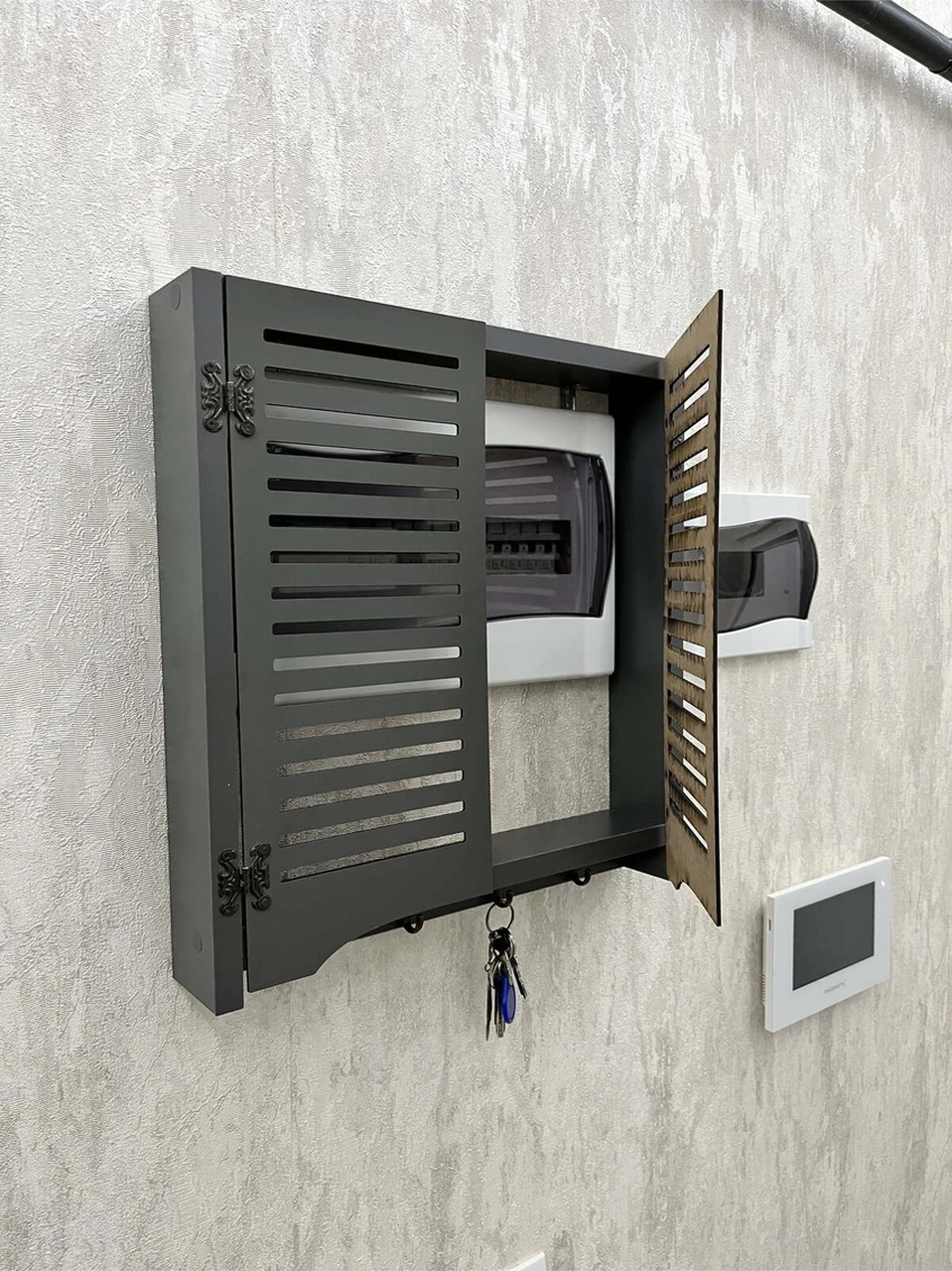 Elektrik Pano Düzenleyici Duvar Düzenleyici Ahşap Dekoratif Antrasit Kutu Anahtarlık Düz Çizgi 41 X 41