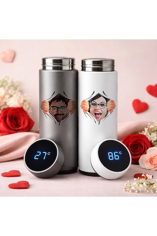 Bk Gift Kişiye Özel Karikatürlü Filtreli Dijital Göstergeli Gümüş&beyaz 2li Çelik Termos -1, Sevgiliye Hediye, Sevgililer Günü Hediyesi Kobitmeyencom3 Renkli