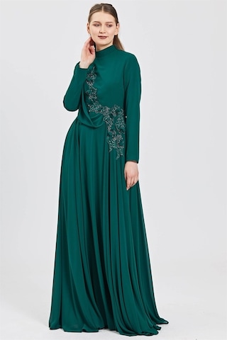 Çiçek Nakışlı, Hakim Yakalı, Şifondan Oluşan Abiye Elbise Zümrüt Zümrüt Yeşili