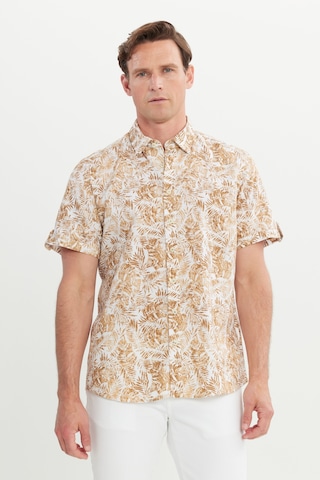 AC&Co / Altınyıldız Classics Erkek Beyaz-kahve Slim Fit Dar Kesim Gizli Düğmeli Yaka %100 Pamuk Baskılı Gömlek Beyaz - Kahverengi