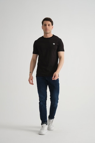 Shooter Sportwear Shooter Erkek Pamuklu Esnek T-shirt Standart Kalıp Minimal Logolu Siyah