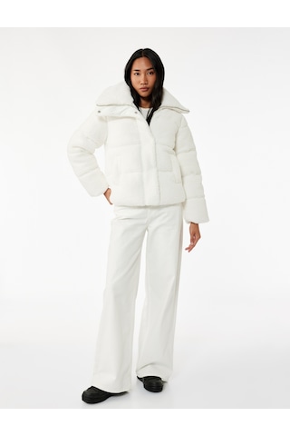 Koton Uzun Kollu Cepli Fermuarlı Dik Yaka Detaylı Anorak Peluş Şişme Mont Ekru 6wak20039ew Ekru