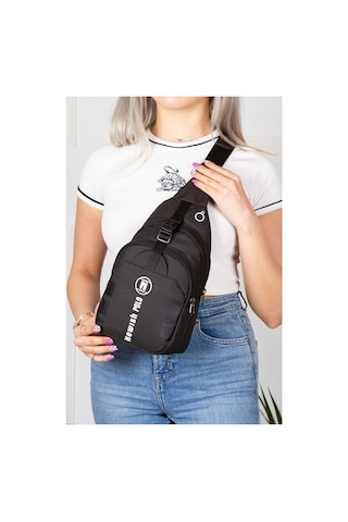 Newısh Polo Accessorıes Unısex İmpertex Kumaş Suya Dayanaklı Kulaklık Çıkışlı Siyah Omuz Çantası Siyah