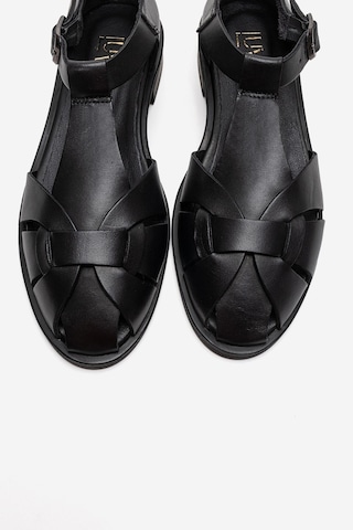 Luvishoes Dexara Siyah Cilt Hakiki Deri Kadın Sandalet