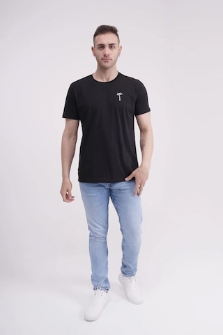 The Socks Company 23scts228u Palmiye Nakışlı Bisiklet Yaka Siyah Tshirt 001