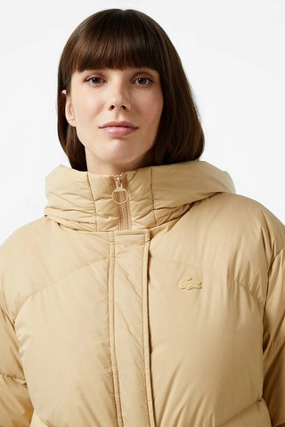 Lacoste Dik Yaka Kapitone Down Fill Jacket Dik Yaka Kapişonlu Kaz Tüyü Kadın Mont Bej Bej