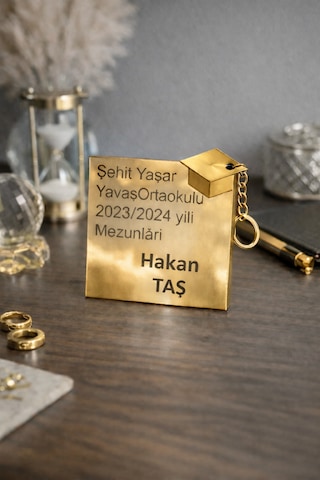 Mezuniyet Anahtarlık Kişiye Özel Altın Pleksi 25 Adettir No 78