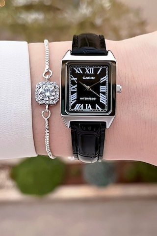 Casio Csıste138 Kadın Kol Saati