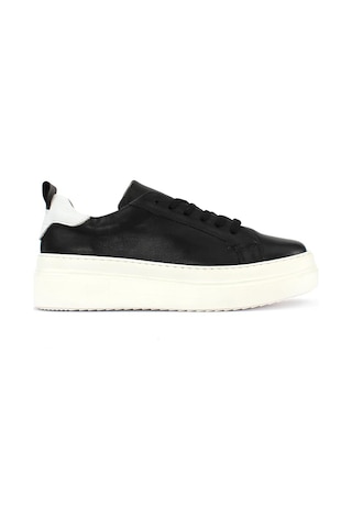 Kadın Siyah Bağcıklı Kalın Tabanlı Deri Sneaker