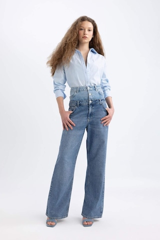 Defacto 90's Wide Leg Yüksek Bel Geniş Bol Paça Uzun Jean Pantolon C5718AX24SPNM28 Mavi