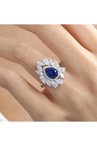 Mia Vento Effective Diamond İstanbul İhtişamı Sentetik Safir Taşlı Gümüş Yüzük