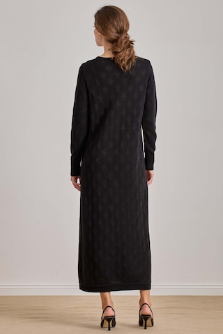 Uzun Siyah Triko Elbise Siyah