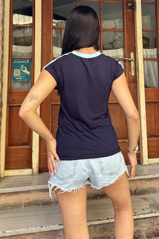 Kadın Laci Omuz Ve Yaka Detaylı, Renk Bloklu Garnili Kısa Kol T-shirt Bluz Lacivert