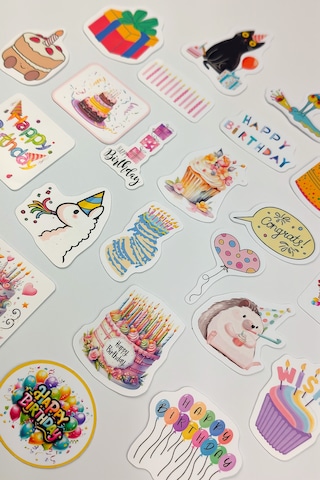 Happy Birthday Sticker Paketi 25 Parça Kaliteli Su Geçirmez Doğum Günü Etiket Seti Çok Renkli