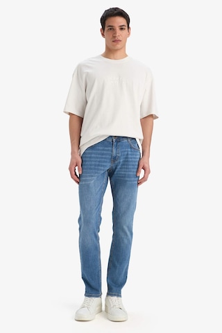 DeFacto Carlo Skinny Fit Ekstra Dar Kalıp Normal Bel Ekstra Dar Paça Jean Pantolon E2743AX25SPNM28