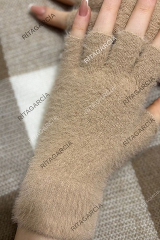 Peluş Kesik Parmak Eldiven Bej2
