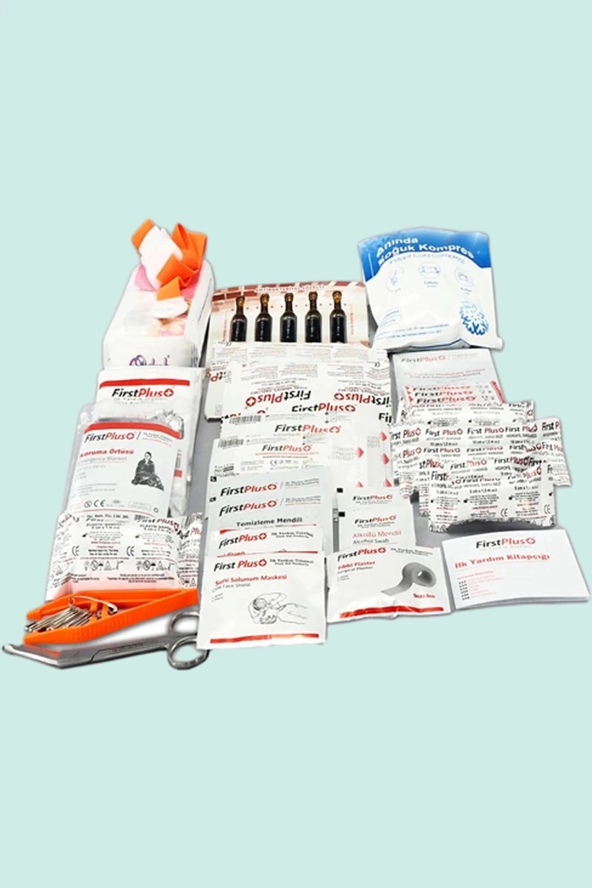 Firstplus Kapsamlı İlk Yardım Seti Dolabı Fp10103 First Plus Dolap Tipi Paketi