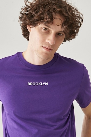 Flood Of Style Unisex Brooklyn Baskılı T-shirt Mor