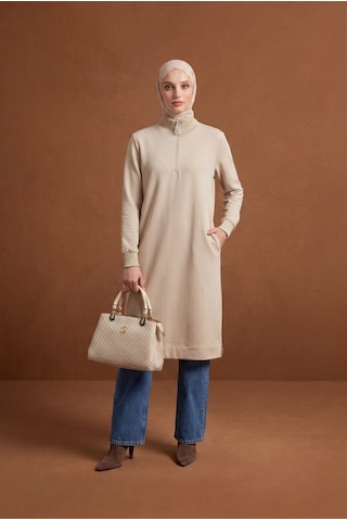 Armine Trend Yarım Fermuarlı Dik Yaka Uzun Kollu Rahat Kesim Basic Uzun Tunik 107 Cm Boy Bej 26kt456