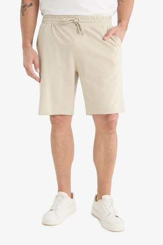 Defacto Slim Fit Dar Kesim Cepli Pamuklu Basic Düz Bermuda Şort - Bej W1105AZ25SPBG735