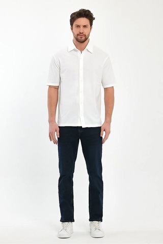 Erkek Önü Düğmeli Rahat Kalıp Nefes Alabilen %100 Pamuk Gömlek Ekru