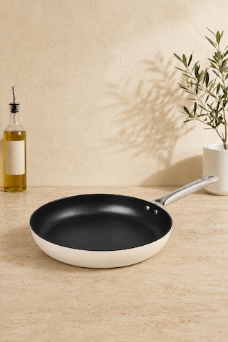 Esperanza Titanyum Tava 28 Cm Krem