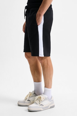 Grımelange KEPA Erkek Beli Lastikli Cepli Relaxed Fit Siyah Şort