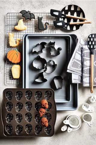 Crate & Barrel Ghost Stoneware Ölçü Kaşıkları, El Yapımı Sırlı Seramik, 4'lü Ölçü Seti Beyaz