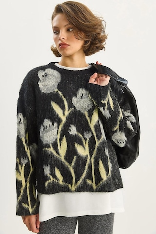 Shade Kadın Bisiklet Yaka Çiçek Desenli Şardonlu Oversize Triko Kazak 4915 60283587 - Siyah