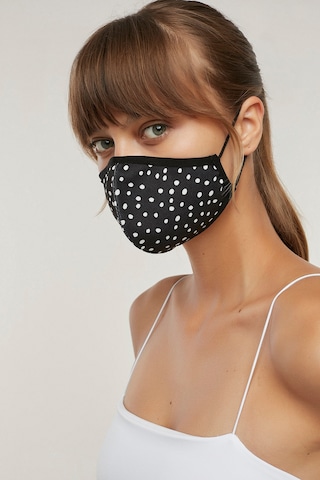 Penti Siyah Desenli Maske M