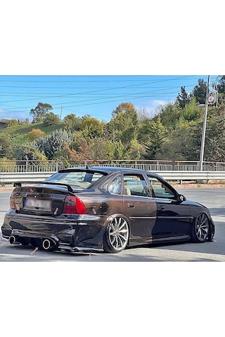 Opel Vectra B F80 Arka Tampon Fiberglass Boyasız