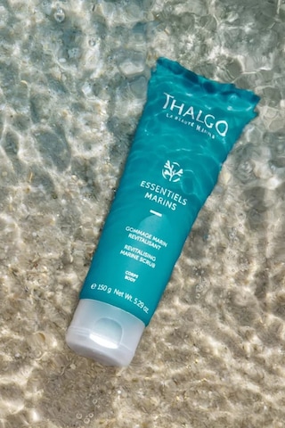Thalgo Essentiels Marins Canlandırıcı Deniz Mineralli Vücut Peelingi 150 G