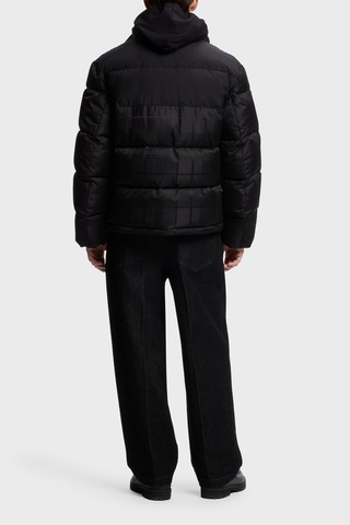 Hugo Kapitoneli Regular Fit Dik Yaka Şişme Mont Erkek Mont 50570791 001 Siyah