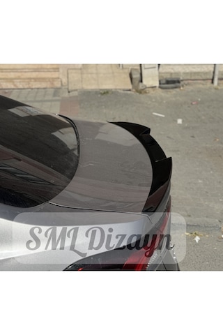 Toyota Corolla E210 2019-2026 Uyumlu M4 Tip Bagaj Üstü Spoiler - Parlak Siyah Piano Black Plastik