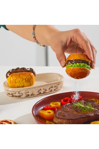 Porsima Mıo-038 Hamburger Motifli 2 Li Standlı Porselen Tuzluk Biberlik Seti Çok Renkli