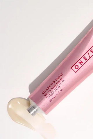 One Size Secure The Sweat Su Geçirmez Matlaştırıcı Makyaj Bazı 30ml