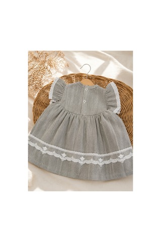 Omeca Concept Kız Bebek Dantel Detaylı 2'li Takım Fırfırlı Bluz Ve Bloomer Şort Haki