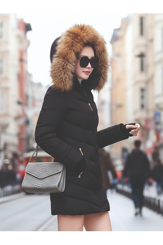 Kışlık Eldivenli Kapüşonu Kürklü Kadın Şişme Mont Siyah