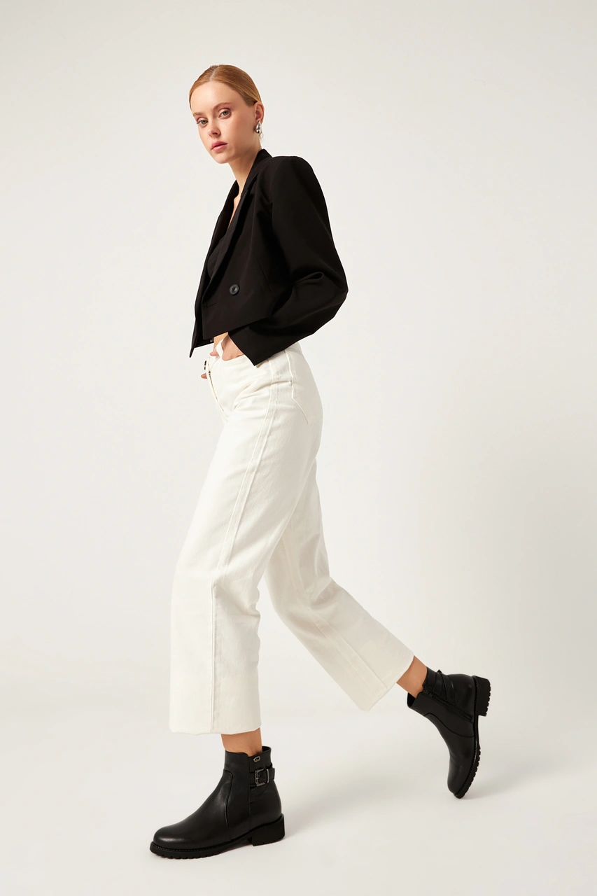 Gönderi R Kadın Siyah Floter Fermuarlı Kauçuk Taban Hakiki Deri Bot Dkzb61346460 Siyah Floter